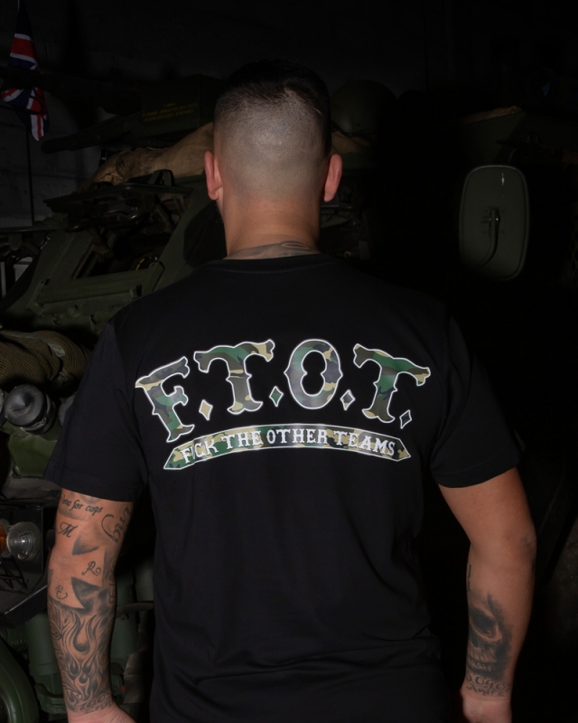 T-Shirt: FTOT Tarnfarbe - Schwarz